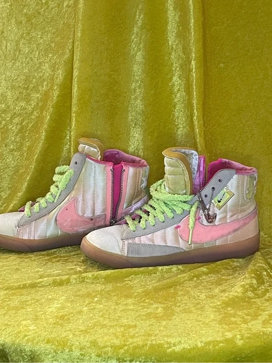 Nike Mid Tops “Pink limeade”
