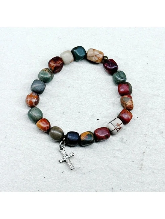 3024u. Olive Handmade Cross Bracelet