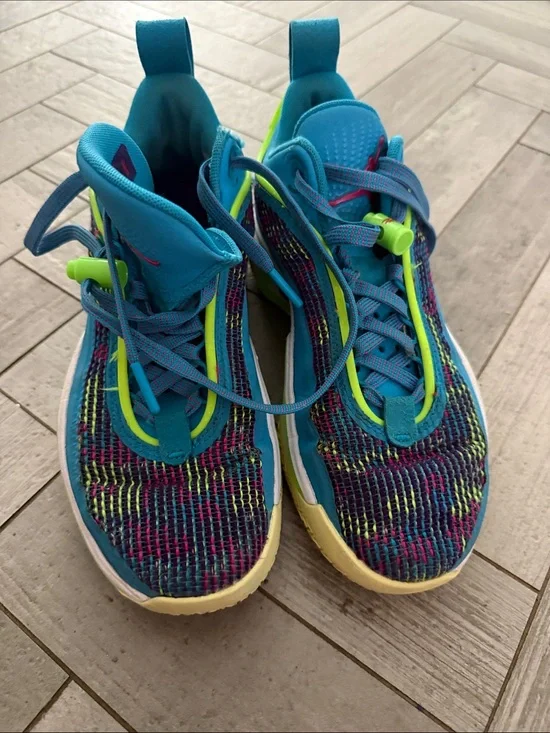 Nike Teal Blue Knit Sneakers with Neon Green Accents