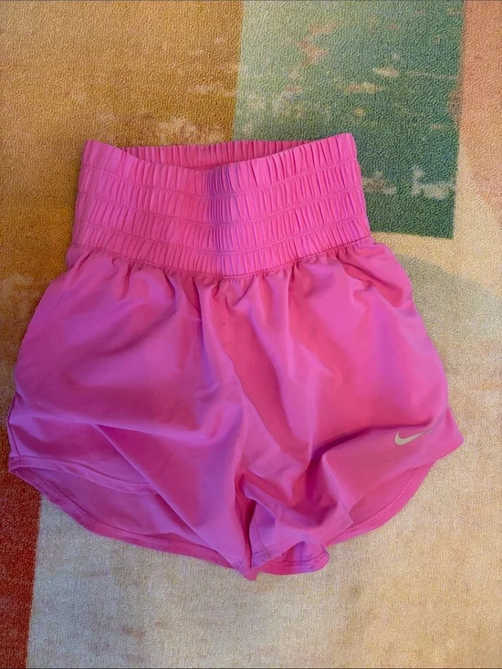 Nike One Dri-FIT Pink High-Waisted 3