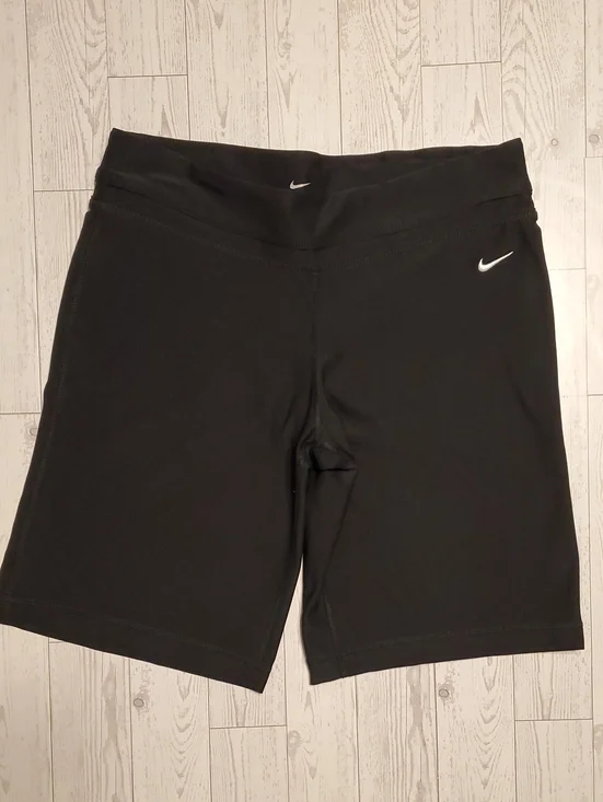 Nike Dri-Fit Black Women's Bike Shorts Size Medium
