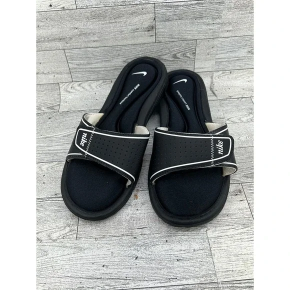 Nike Ultra Comfort 3 Women‎ Slide Sandals Black White AR4343-011 Size 8