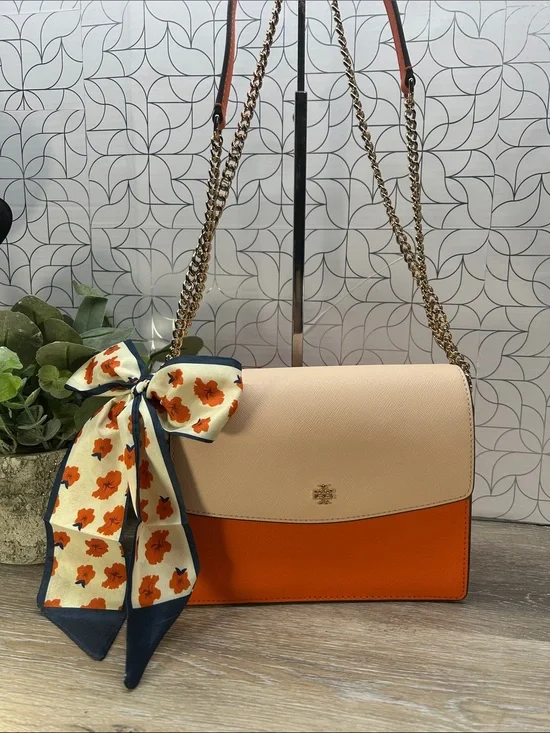 5312 NWOT Tory Burch Emerson Envelope convertible Shoulder Bag 415312