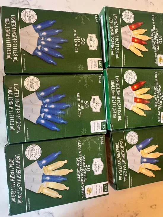 10 BOXES HOLIDAY 4TH OF JULY LIGHTS/HOLIDAY LIGHTS BRAND NEW IN THE BOX LED