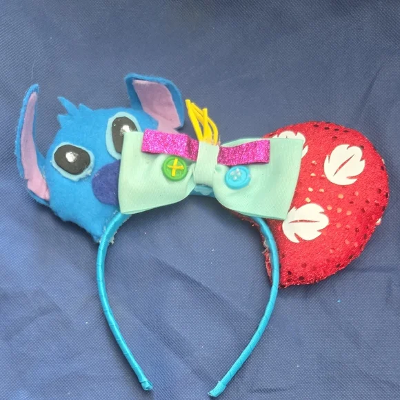 DISNEY HANDMADE 