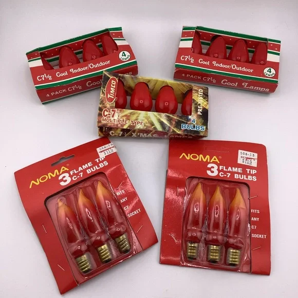 Lot New Vtg Christmas Light Bulbs Noma Flame Tip and Cool Lamps Timco C-7.5