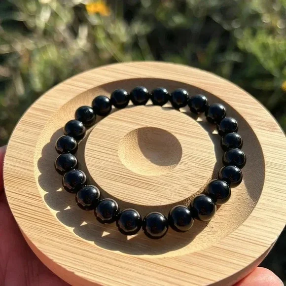Handmade Unisex black onyx bracelet