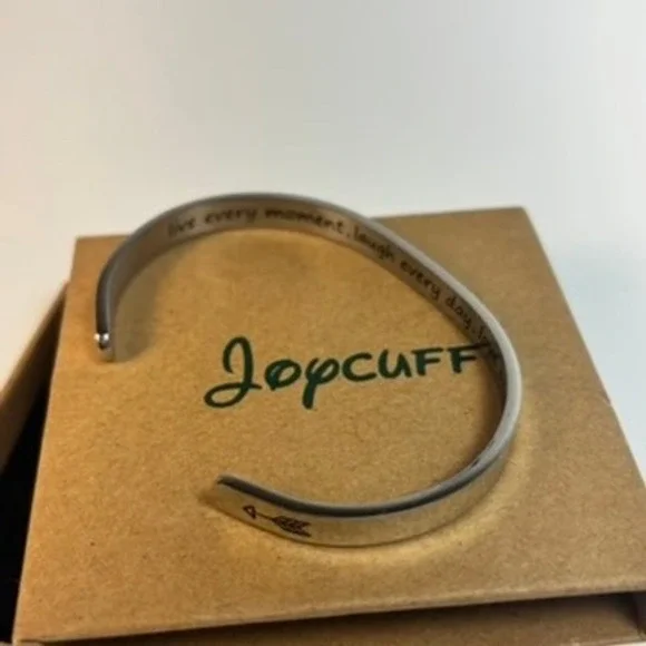 Joycuff Inspirational Cuff Bracelet Silver Tone Preowned Engraved Quote‎