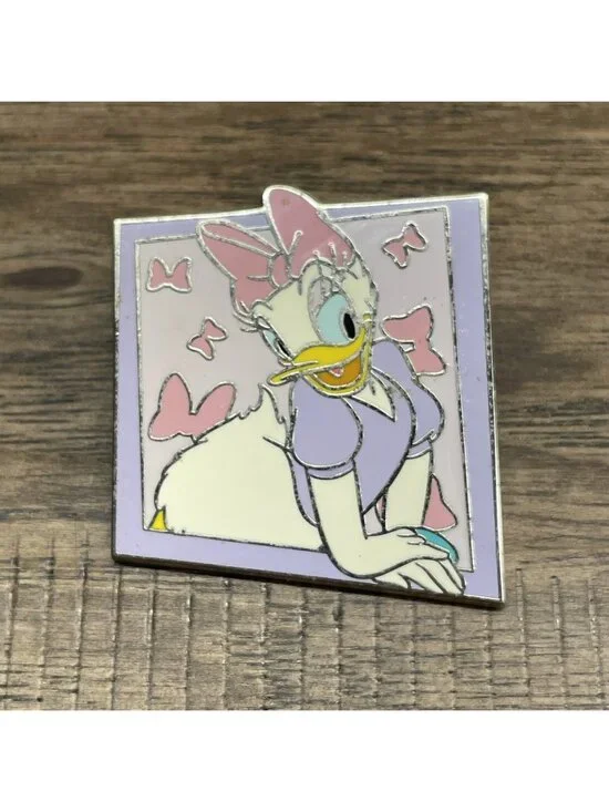 Disney Pin Deluxe Pin Starter Daisy Duck Trading Pin KG JD