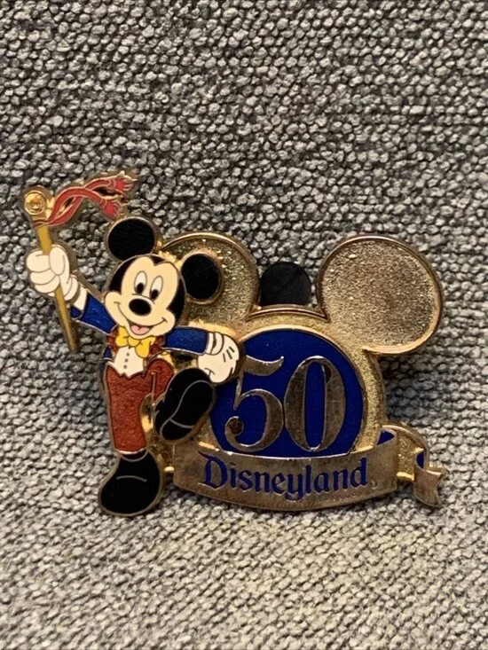 DLR 50th Anniversary Mickey Mouse Pin 2005 Disney Happiest Homecoming Kg