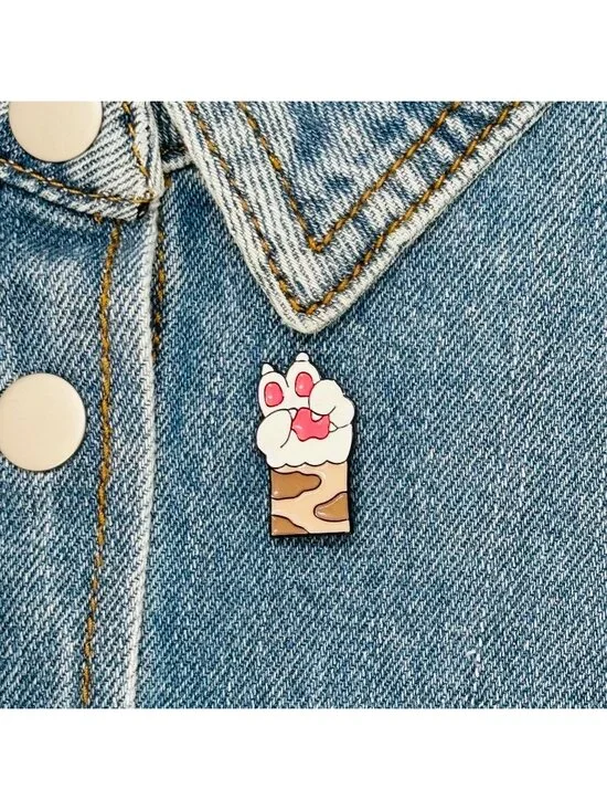 ⭐Plam for Win Enamel Pin Cat Paw Shape Alloy Enamel Pin Brooch In Camo Sleeve