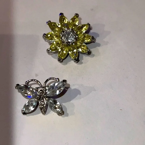Rhinestone Brooch Butterfly and Flower women’s vintage