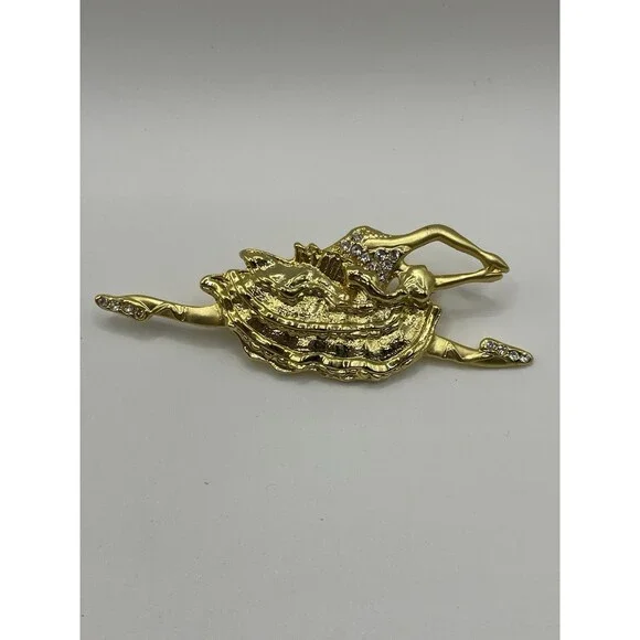 Vintage Dancing Ballerina Brooch Danecraft Gold Tone