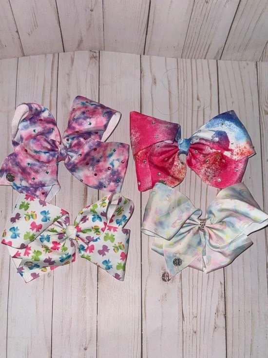 Jojo bows