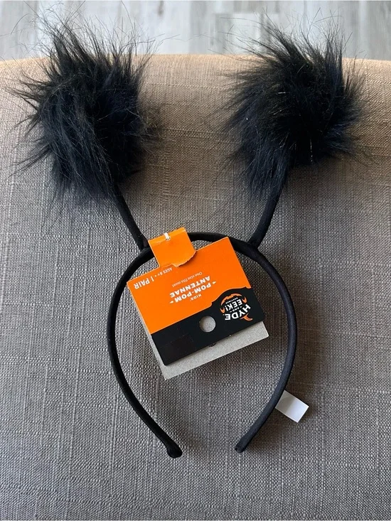 Kids Black Fuzzy Pom Pom Headband
