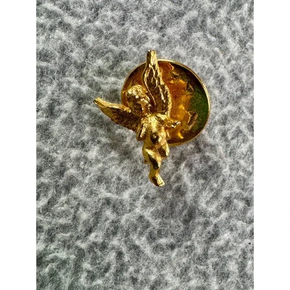 Vintage Gold Tone Angel Cherub Lapel Pin 1990s‎