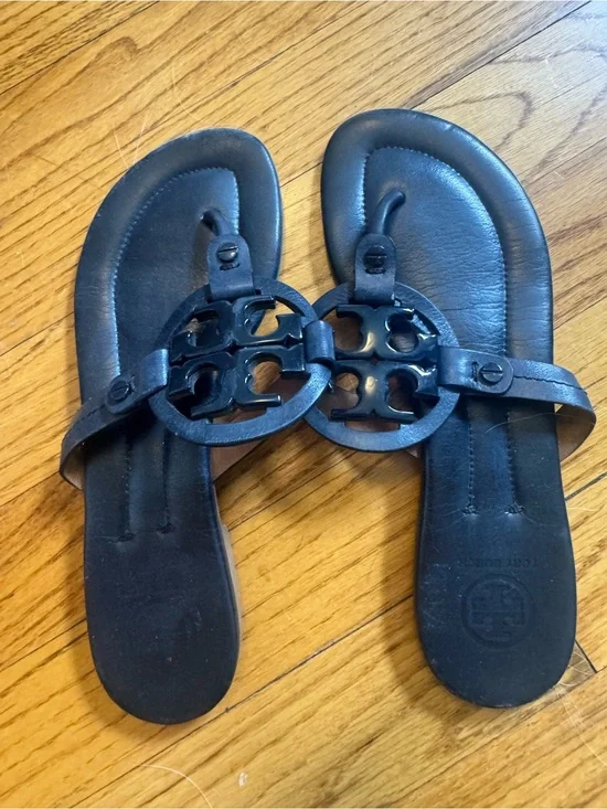 Navy Tory Burch Leather Sandals | Size 6.5
