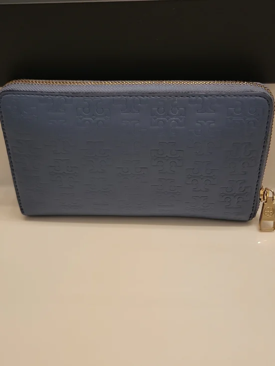 Tory Burch Periwinkle Embossed Logo Zip Wallet