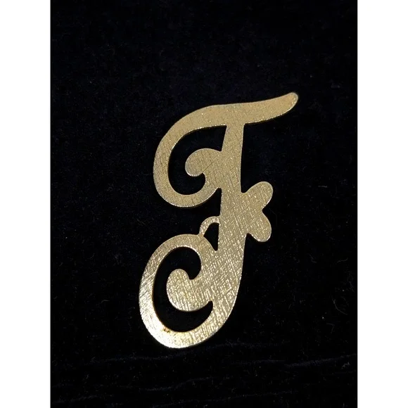 Vintage Large Gold Tone Letter F Monogram Initial Brooch‎ Pin Textured