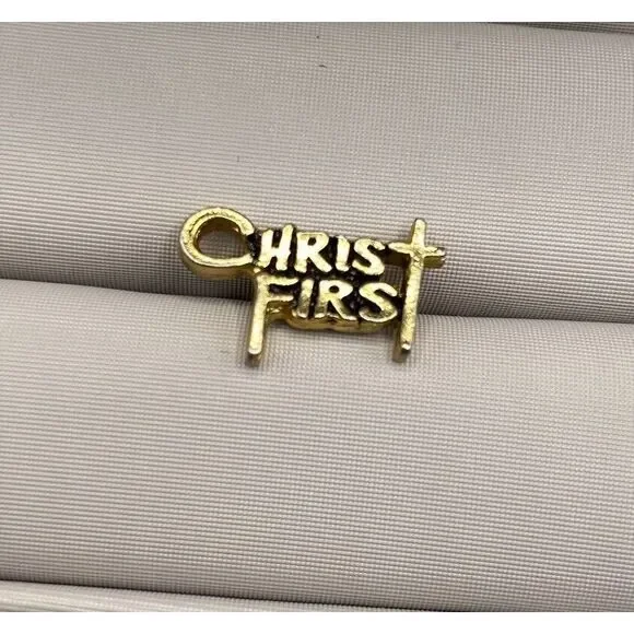 Vintage Ballou Reg'd Christ First Gold Tone Lapel Pin Religious Christian‎ Cross