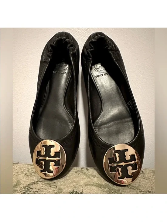 Tory Burch Black Leather Ballet Flats with Gold Logo Medallion