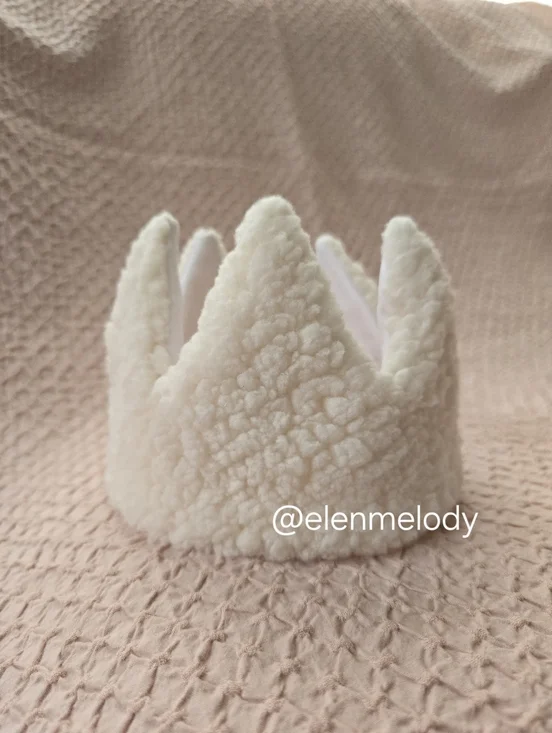NEW Handmade White Sherpa Fabric Baby Boy Girl Crown Headband