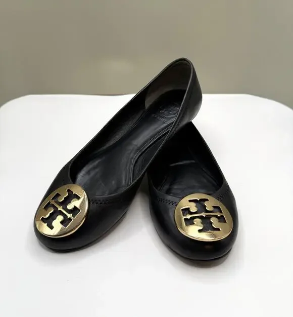 Tory Burch Reva black leather flats gold-toned logo plaque Sz 7