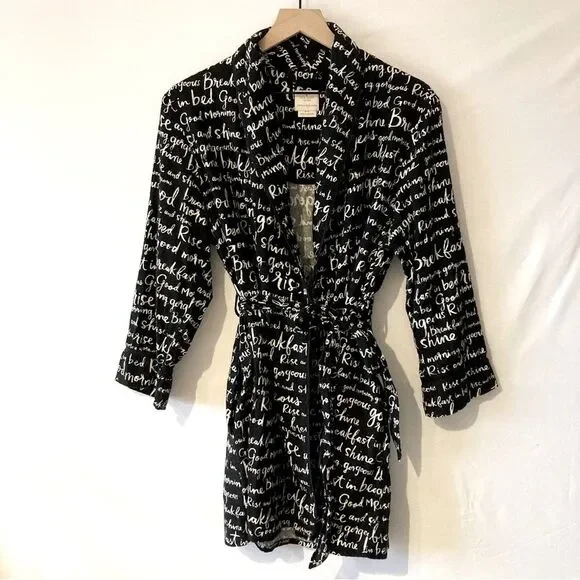 Kate Spade Dream a Little Dream Flannel Robe Medium Black White Script Words