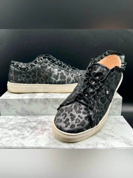 KATE SPADE Lynn  Speakers Metallic Leopard Print  Leather. Size 8.5 M
