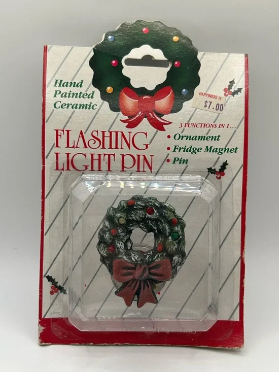 Vintage Flashing Light Pin Christmas Wreath NRFP