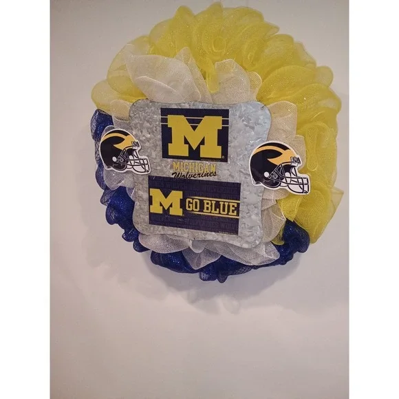 Michigan, Michigan State Wreath, Michigan State University Wreath, Wolverines...