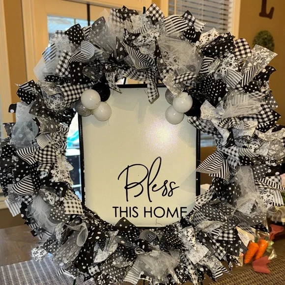Charming Black and White Holiday Wreath