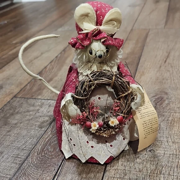 Country Critters Fabric Sculpture Molly Mouse Peggy's Needle Art Doll Granny