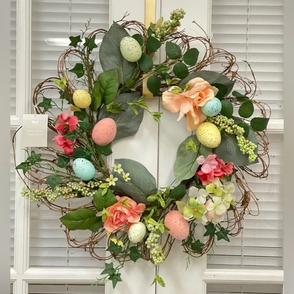 Pier 1 Easter Egg Floral Wreath NWT