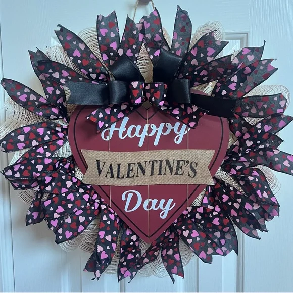 Happy Valentines Day Heart Shaped Wreath 22” Pink Red Black Indoor Or Outdoor