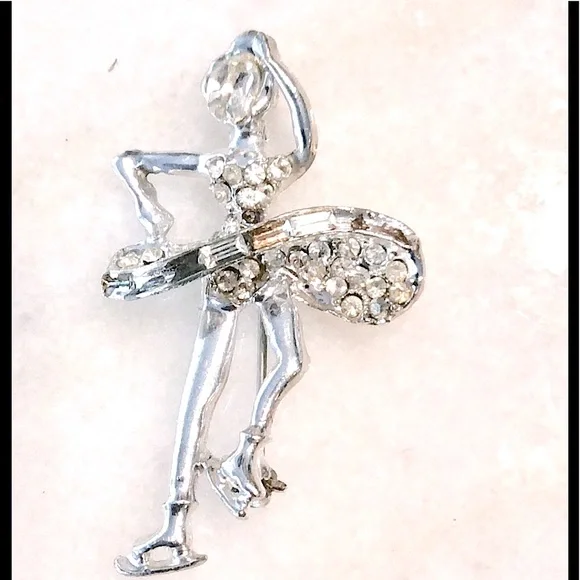Vintage Pell Rhinestone Figure Skater Brooch