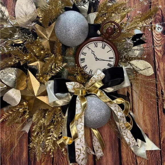 Elegant Gold and Silver Holiday Wreath with Clock