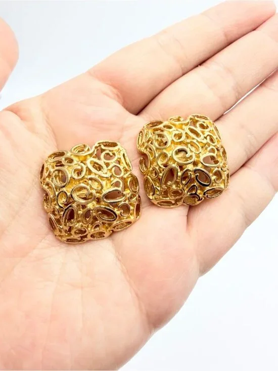 Vintage Bluette Made in France Gold Tone Dress Clips Pair