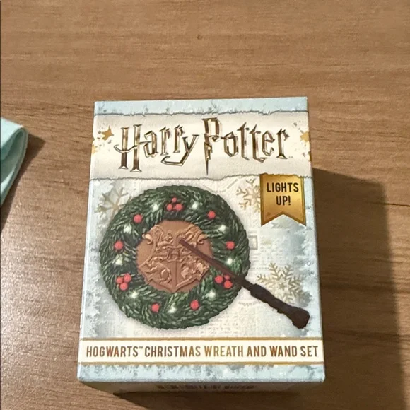 Harry Potter Hogwarts Holiday Wreath with Wand