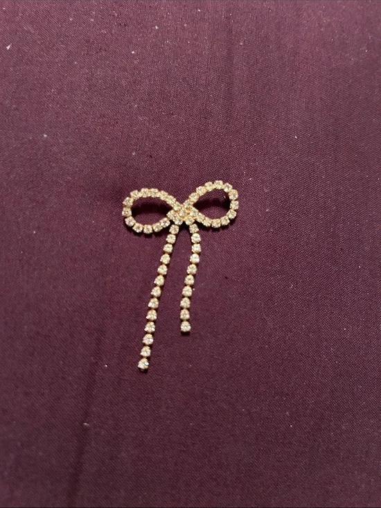 Rhinestone Bow Brooch - Gold Tone