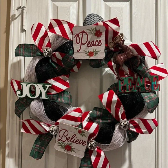 Festive Holiday Wreath with Red and Green Accents