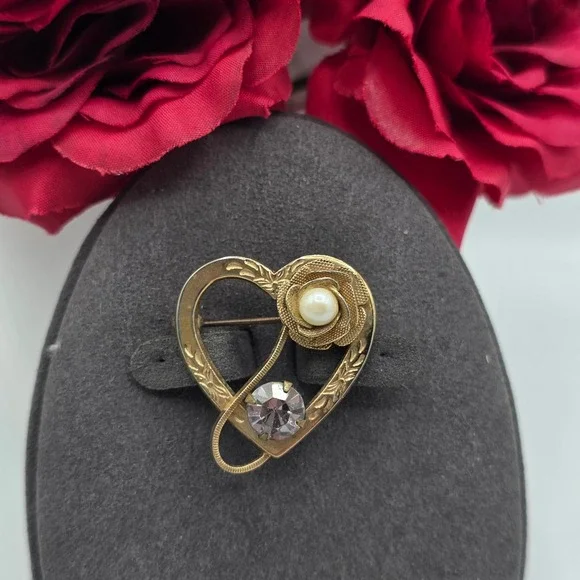 Vintage Gold Tone Heart Brooch Rose Faux Pearl Lavender Rhinestone Etched Pin