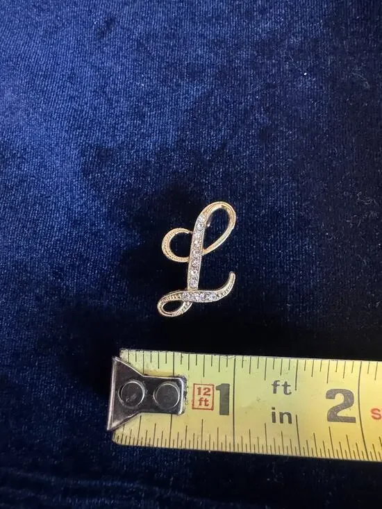 Vintage Gold Tone Rhinestone Script Letter L Initial Monogram Brooch Pin