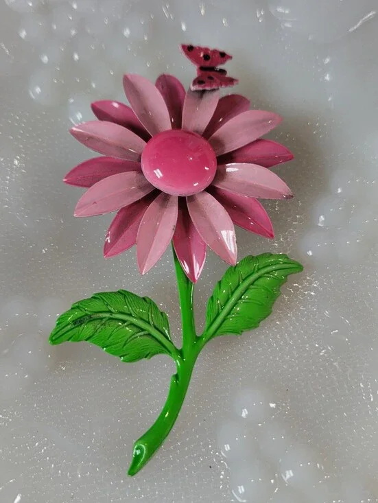 Vintage Pink Metal Daisy Brooch with Green Stem - Brand
