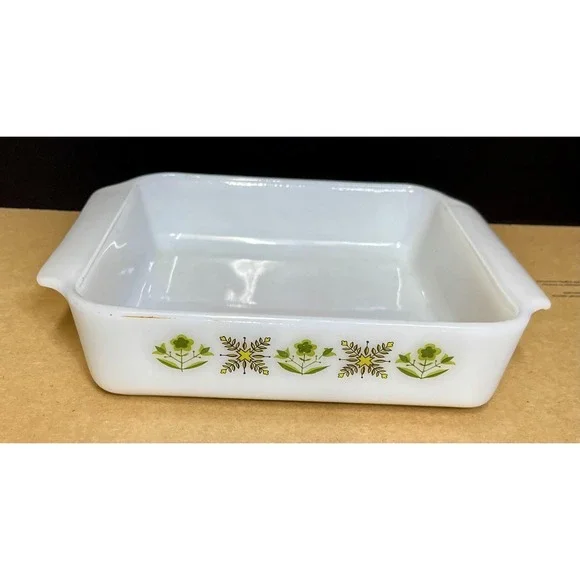 Vintage Fire-King 8 Inch Square Baking Dish Meadow Green Anchor Hocking USA 435‎