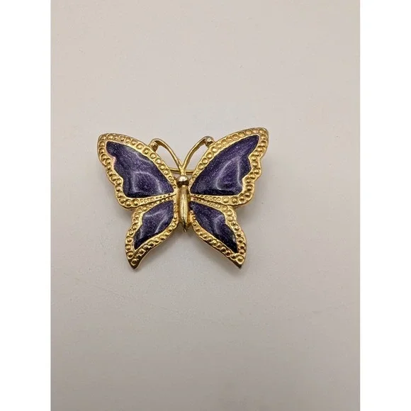 Vintage Purple Enamel Butterfly Brooch Gold Tone Textured Wing Pin Accessory