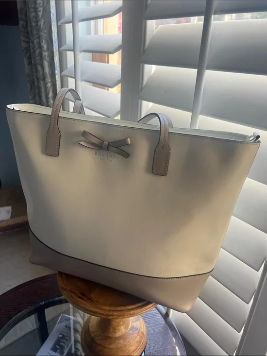Kate Spade, Large,Cream & Taupe Two-Tone Leather Tote with Bow, Gently Preloved