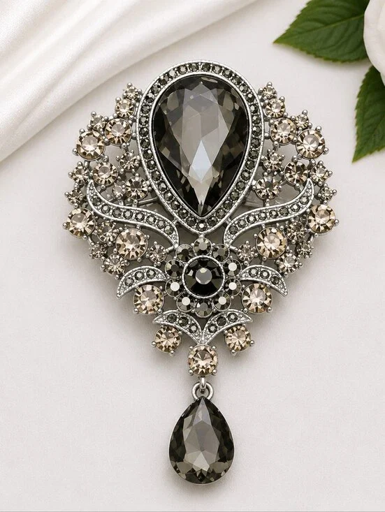 Vintage-Inspired Black and Champagne Crystal Brooch - Elegant Women's Jewelry