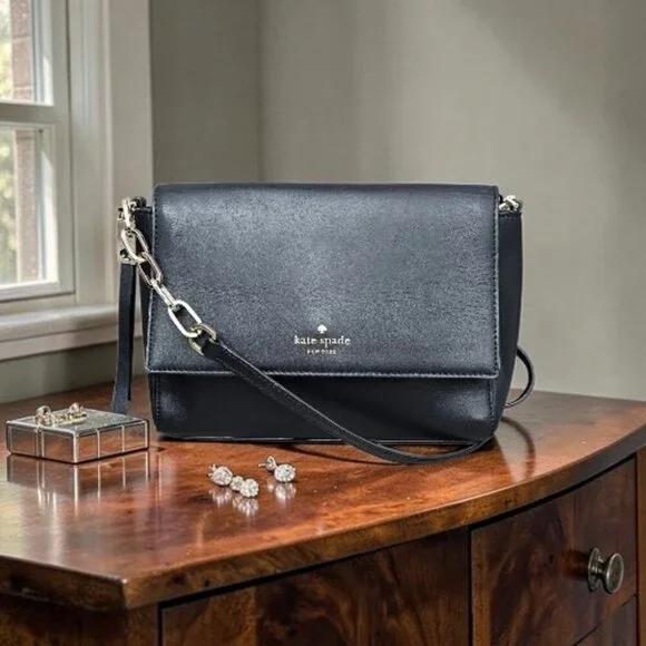 Kate Spade New York Cove Street Dody Leather Chain Black Crossbody Bag COA Small