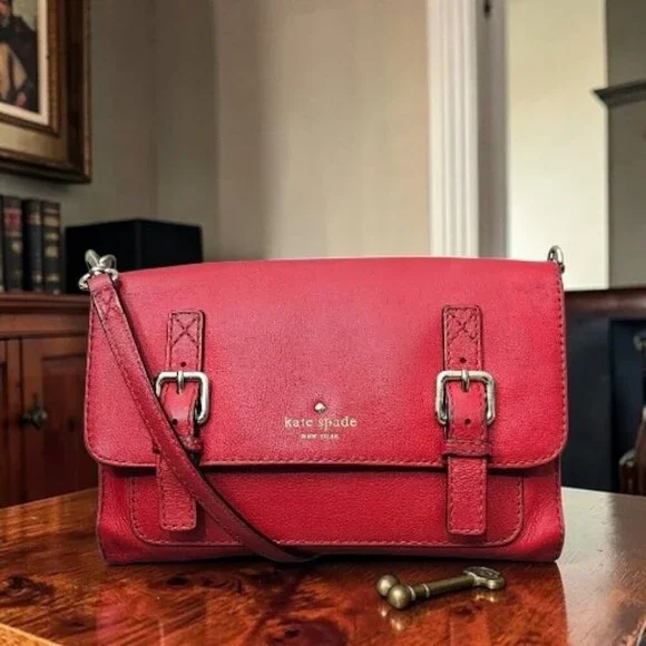 Kate Spade Allen Street Neil Saddle Leather Buckle Flap Red Crossbody Bag COA